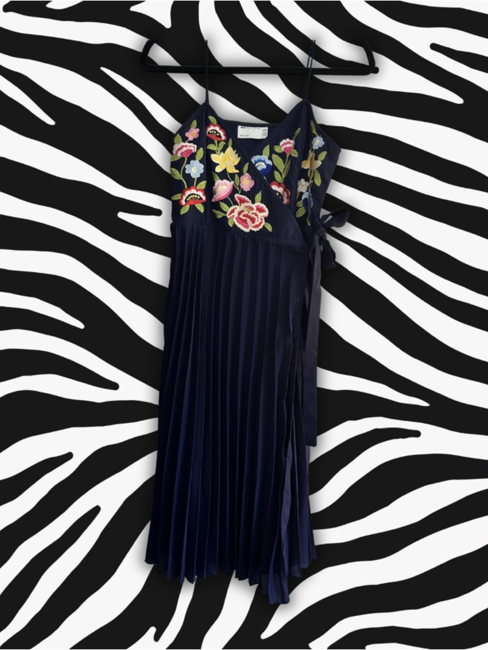 ASOS DESIGN Petite Navy Embroidered Wrap Midi Dress | Pleated | Size US 4
